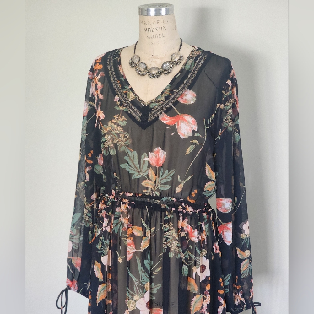 Belle&sky floral maxi dress